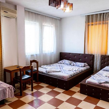 Hotel United Πρίστινα Εξωτερικό φωτογραφία