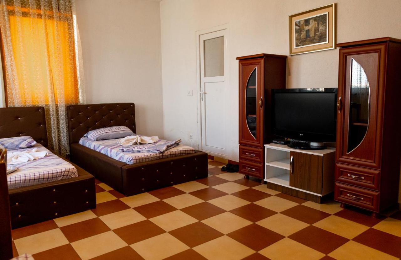Hotel United Cagllavice Εξωτερικό φωτογραφία