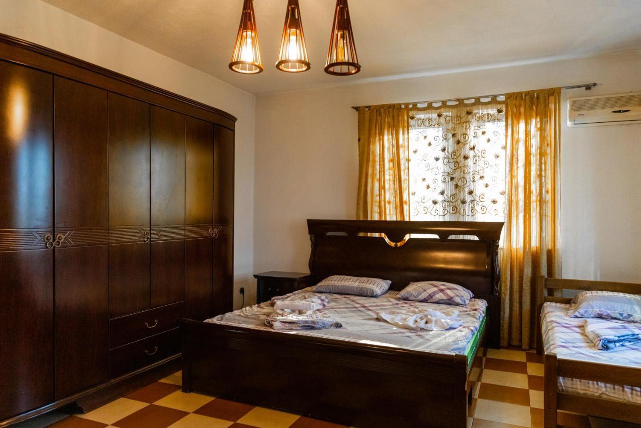 Hotel United Πρίστινα Εξωτερικό φωτογραφία