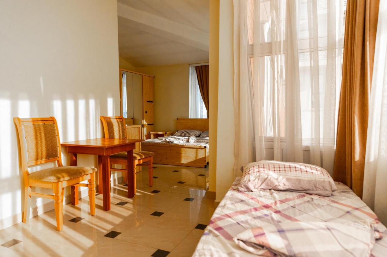 Hotel United Πρίστινα Εξωτερικό φωτογραφία