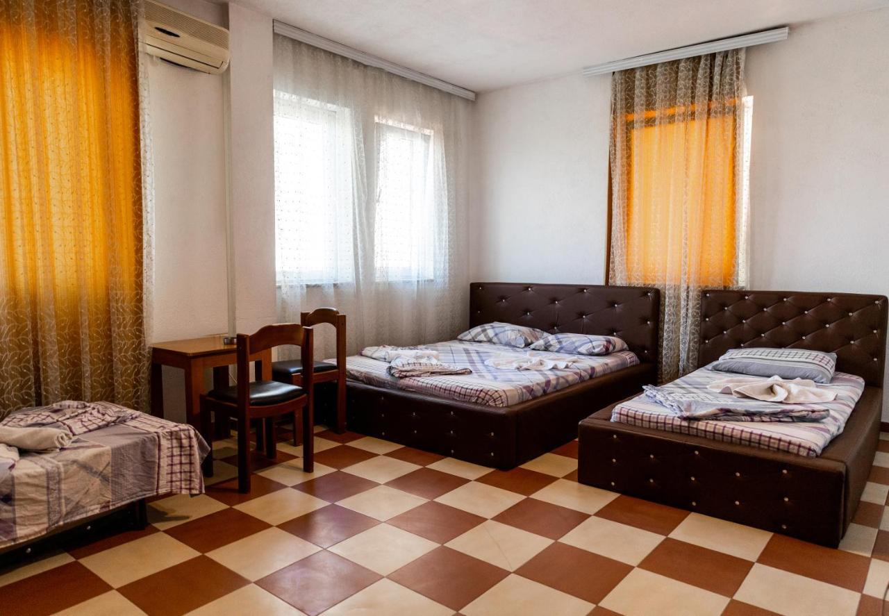 Hotel United Πρίστινα Εξωτερικό φωτογραφία