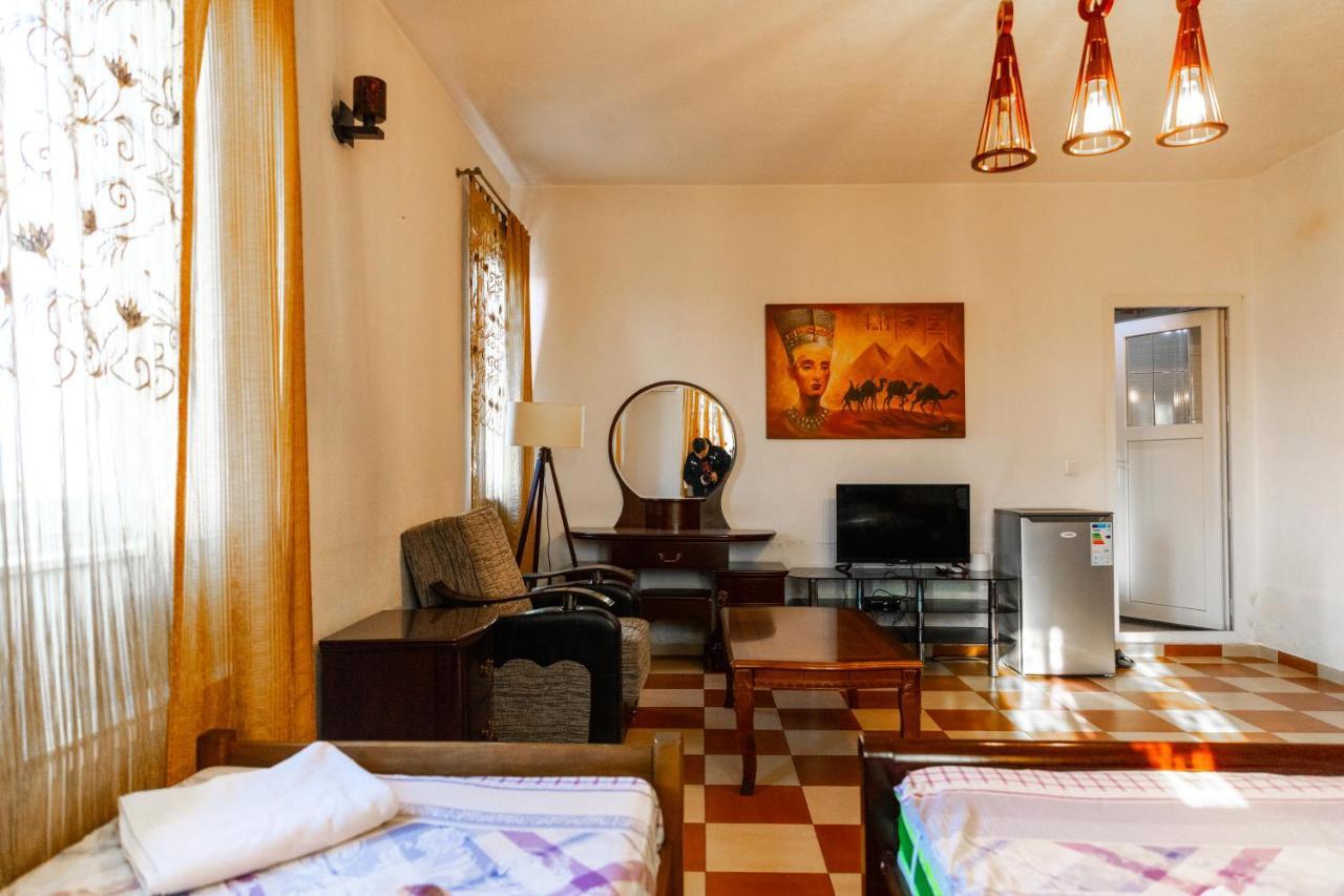 Hotel United Πρίστινα Εξωτερικό φωτογραφία